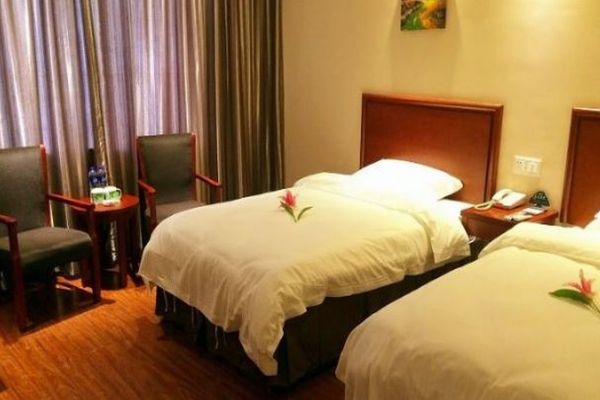 GreenTree Inn GuoYang ShengLi Road FuYang Commercial Building Express Hotel (Bozhou)